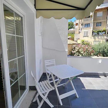 Tres's Bliss Heart Villa!!! Pensjonat Durrës