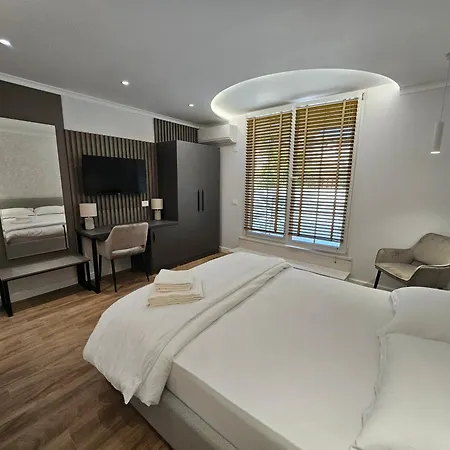 Tres's Bliss Heart Villa!!!